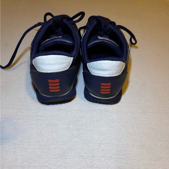 Fila Dark Blue and White Sneakers - Picture 7 of 7